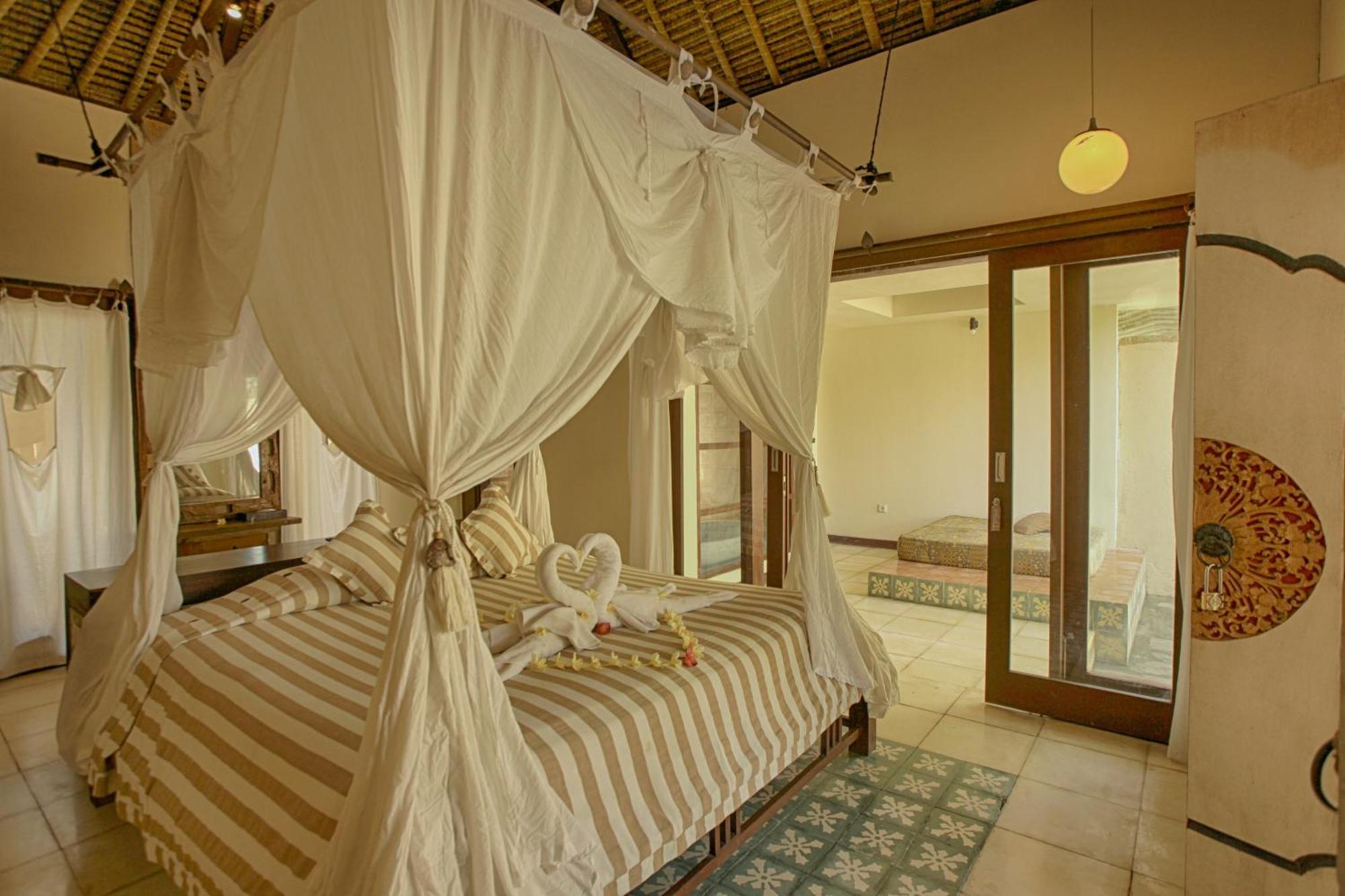 วิสาขา ซานูร์ Hotel ภายนอก รูปภาพ
